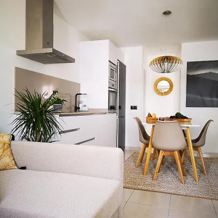 公寓 Mares De Lava - *