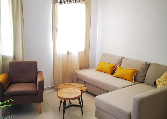 Mares De Lava - * Playa Blanca (Lanzarote)