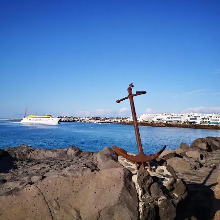 Mares De Lava - *
